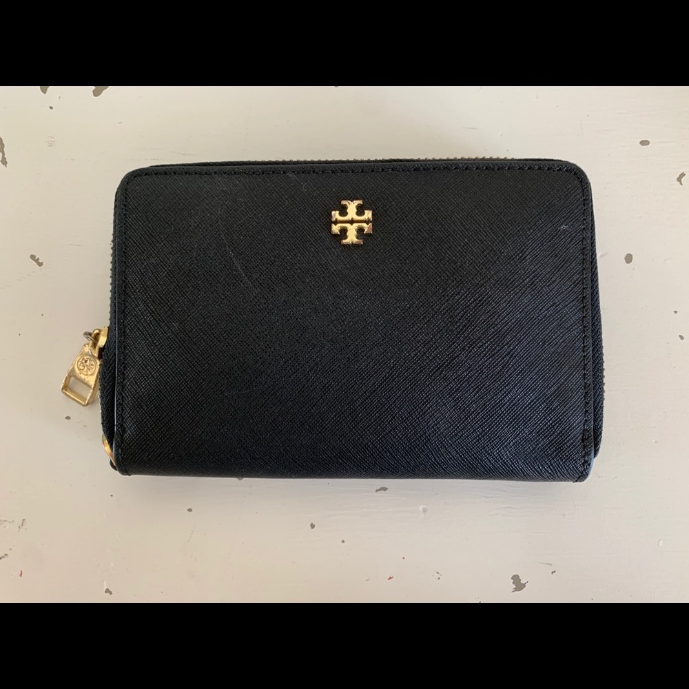 Tory Burch Robinson Wallet